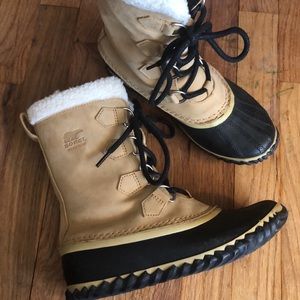 Womens Sorel Carnival Winter Boot size 7